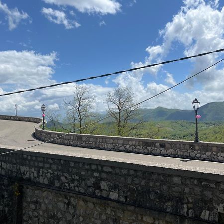 Apartmán La Casa Sul Ponte Castelgrande Exteriér fotografie